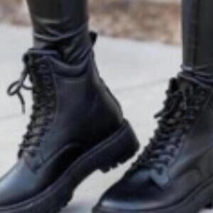 Qupid Women's Black Boots size 8 BNWT